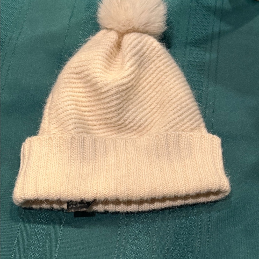Zara Premium Angora Blend Beanie Hat NWOT - Picture 3 of 5